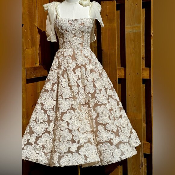 🆕 BRONX & BANCO 🧿 NWOT Sabrina White Bridal Midi Dress, Sz L / US 8 - Picture 5 of 16